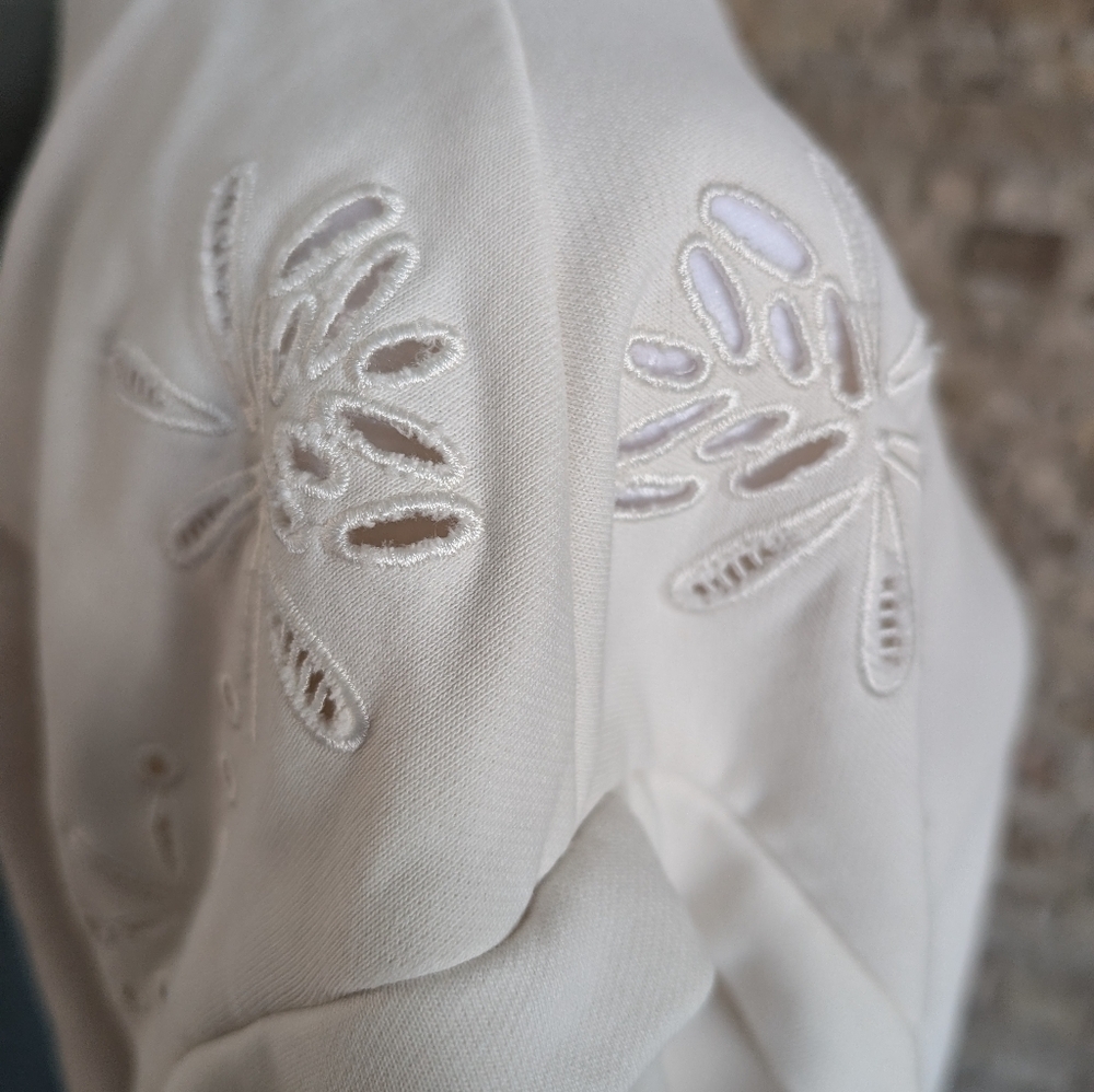 Scotch & Soda Eyelet Embroider Knit Crop Sweatshirt XS Feminine Coquette Floral - Picture 14 of 14